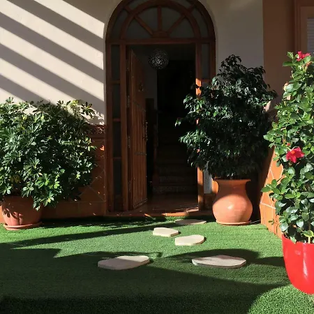 Apartment With Private Patio