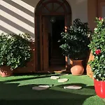 Appartamento With Private Patio