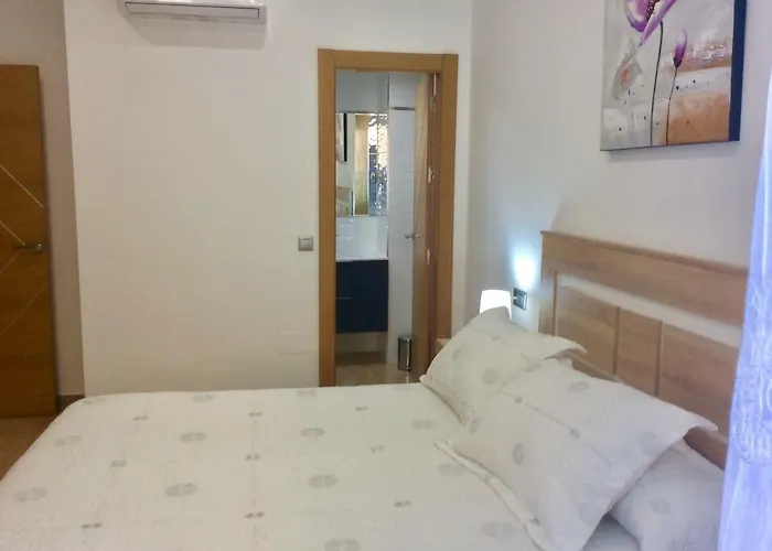 Apartment With Private Patio *