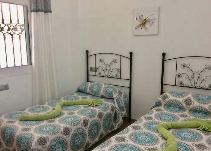 With Private Patio Apartment *