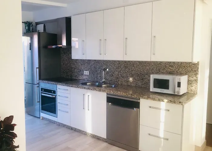 Apartment With Private Patio *